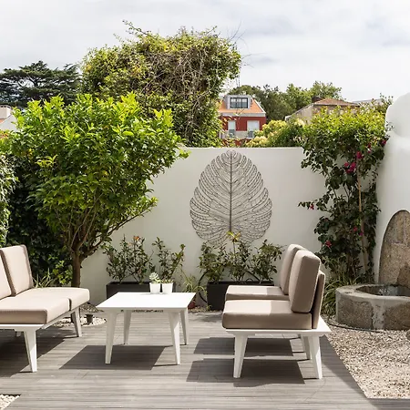 Gallery Ostello Oporto