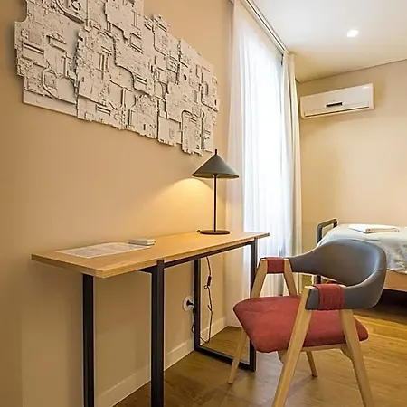 אכסניה Gallery