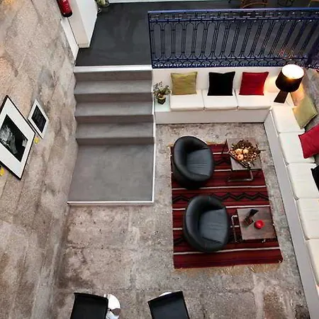 Gallery Hostel