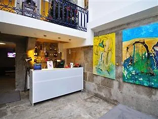 Gallery Hostel Porto